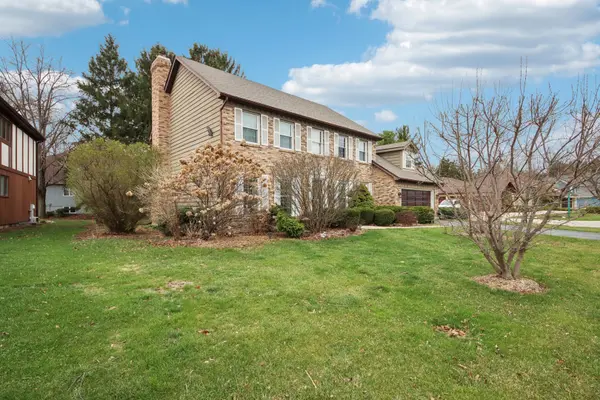 4292 White Birch DR, Lisle, IL 60532