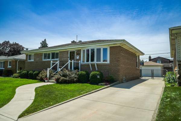 7005 W Sunnyside AVE, Norridge, IL 60706