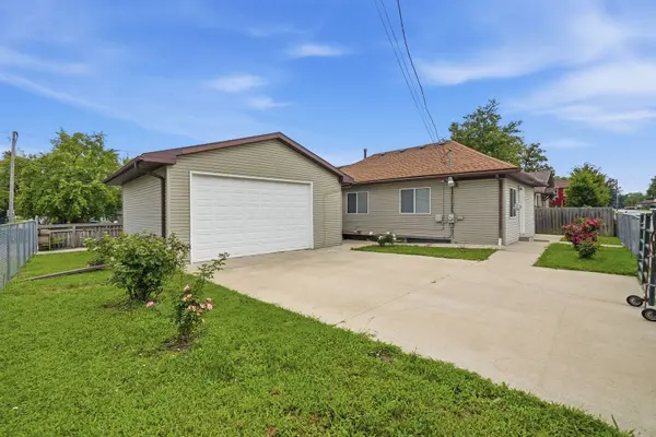 1651 Elgin AVE, Joliet, IL 60432