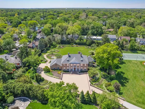 25W471 Plamondon RD, Wheaton, IL 60189