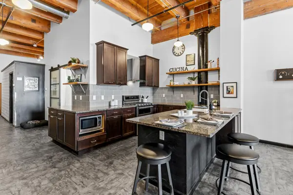 406 Wacouta ST #216, Saint Paul, MN 55101