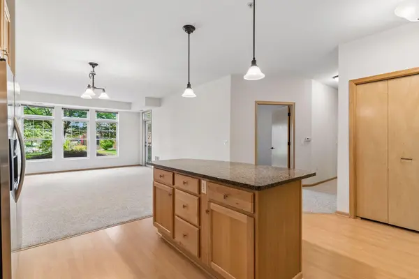 7100 Metro BLVD #104, Edina, MN 55439