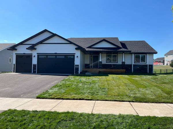 5869 Deer ST, Monticello, MN 55362