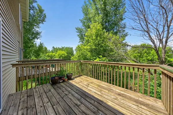 3132 River Falls CT NW, Rochester, MN 55901