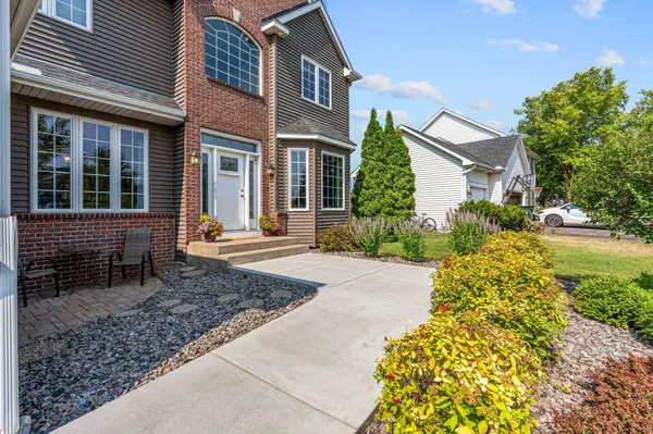 1126 Hudson TRL, Lino Lakes, MN 55038