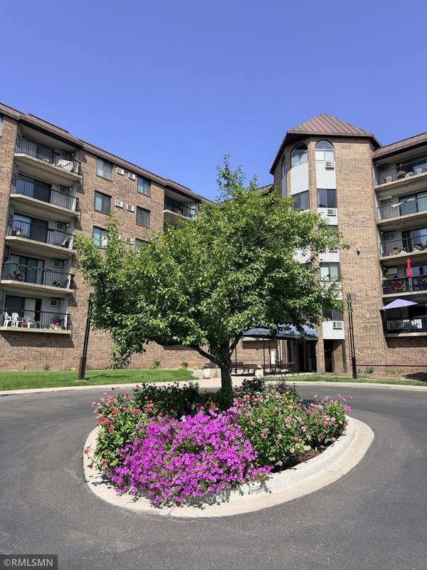 2601 Kenzie TER #228, Saint Anthony, MN 55418