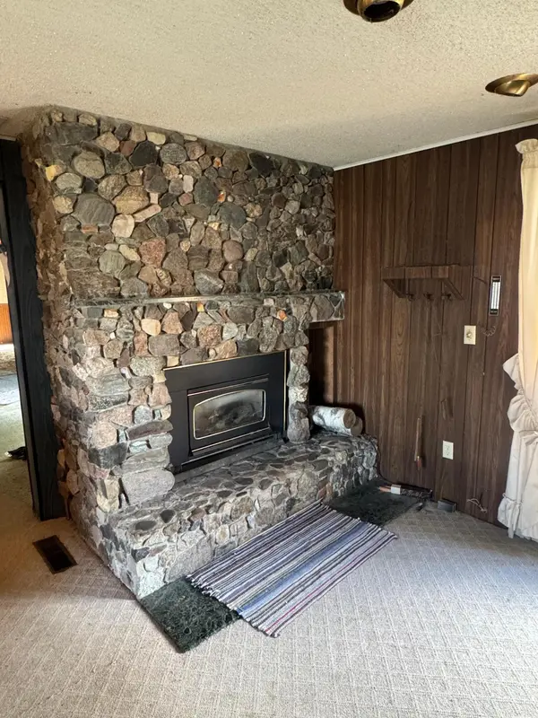 209 S Teal ST, Janesville, MN 56048