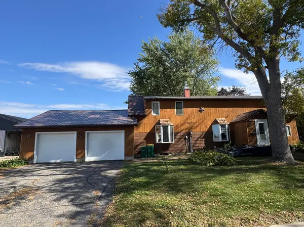 209 S Teal ST, Janesville, MN 56048