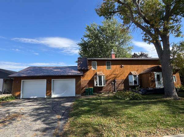209 S Teal ST, Janesville, MN 56048
