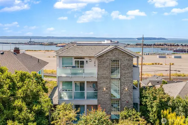2420 Grand AVE #101, Everett, WA 98201