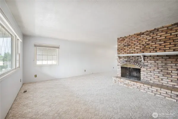 1207 Spruce ST, Longview, WA 98632