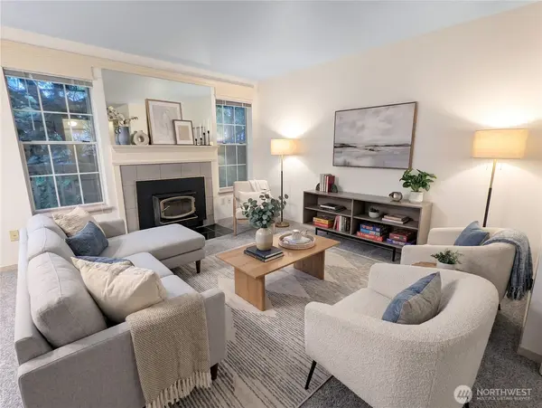 9825 18th AVE W #E4, Everett, WA 98204