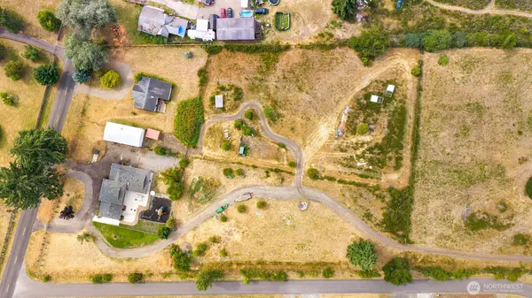 9434 Bridge RD SE, Yelm, WA 98597
