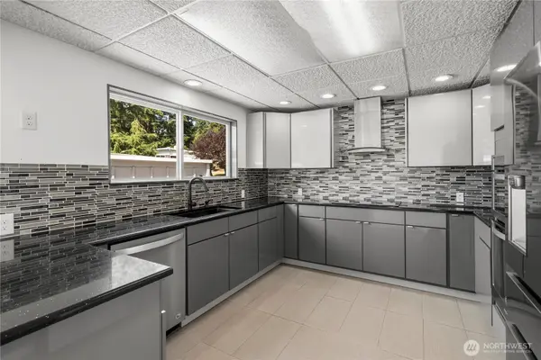 803 S 301st PL, Federal Way, WA 98003