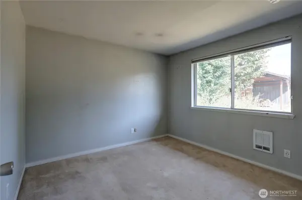 1705 19th Dr NE, Auburn, WA 98002