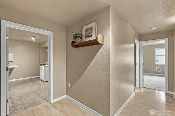 750 N 143rd ST #310, Seattle, WA 98133
