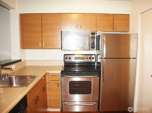 700 E Denny WAY #202, Seattle, WA 98122