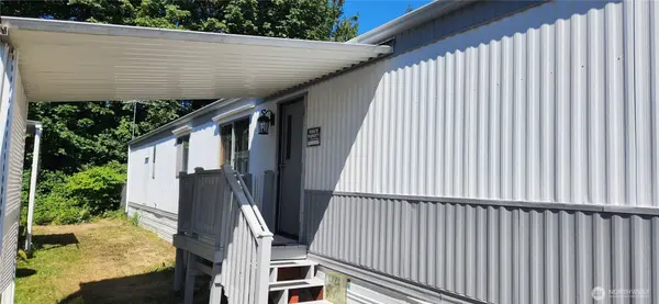 1273 SE Carl Pickle #33, Port Orchard, WA 98366