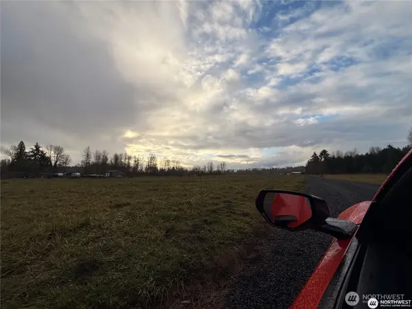 237 Collins RD, Toledo, WA 98591