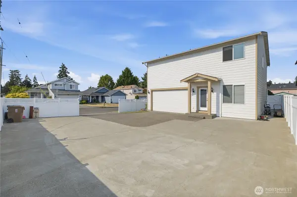 9323 S Ainsworth AVE, Tacoma, WA 98444