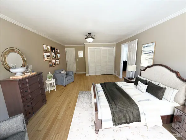 24807 107th AVE SE, Kent, WA 98030