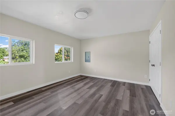 102 N Martin ST, Aberdeen, WA 98520