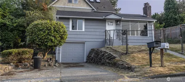 8553 S 123rd PL, Seattle, WA 98178