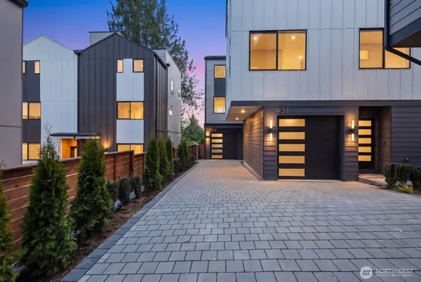 933 N 87th ST, Seattle, WA 98103