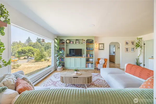 820 W 12th ST, Port Angeles, WA 98363