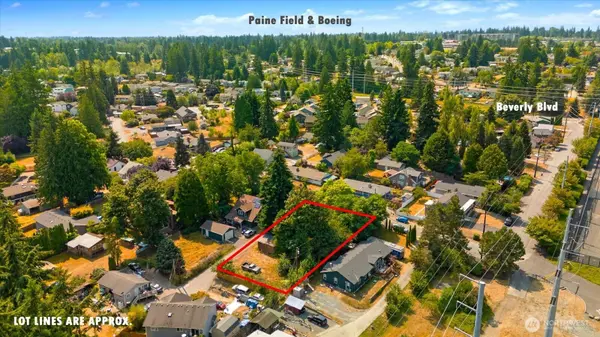 7713 Grant DR, Everett, WA 98103