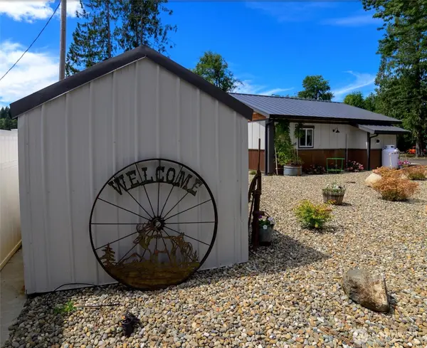 3420 N Mission RD W, Bremerton, WA 98312