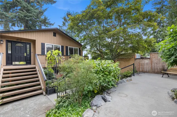 8731 Shadow Wood DR, Everett, WA 98208