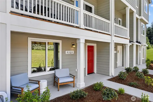 9542 Mineral AVE NW, Silverdale, WA 98383