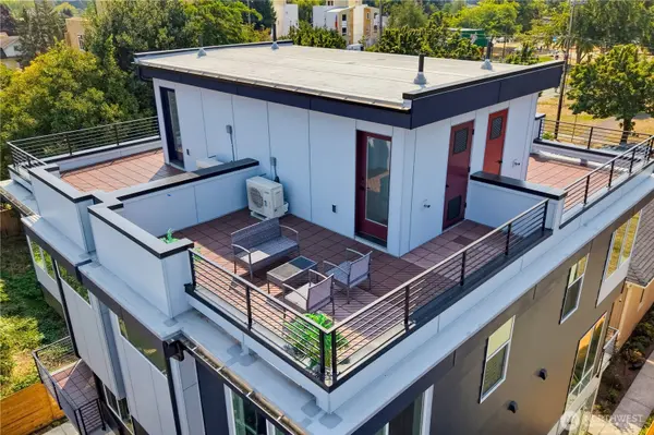 4404 S Othello Street #B, Seattle, WA 98118