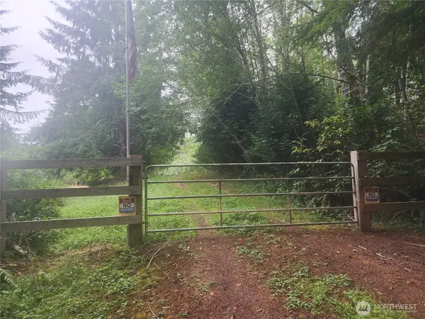 64 Valentine Garden LN, Montesano, WA 98563