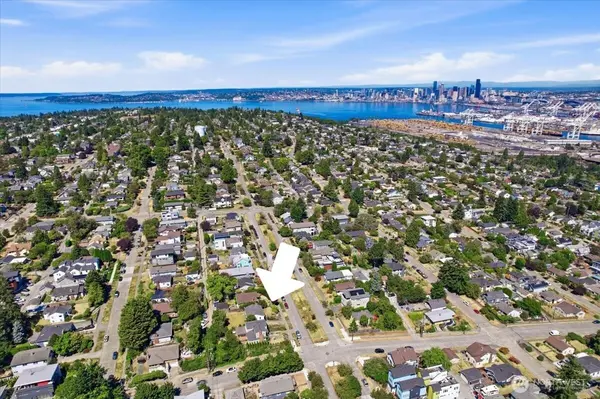 4153 39th AVE SW, Seattle, WA 98116