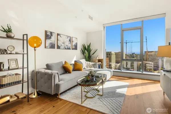 800 Columbia ST #2607, Seattle, WA 98104
