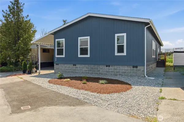 18317 32nd AVE S #340, Seatac, WA 98188