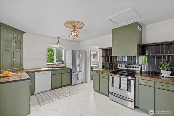 1239 Laurel ST, Shelton, WA 98584