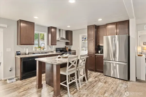 13012 View PL, Granite Falls, WA 98252
