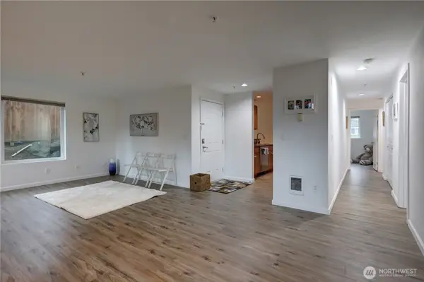 26335 116th AVE NE #H105, Kent, WA 98030