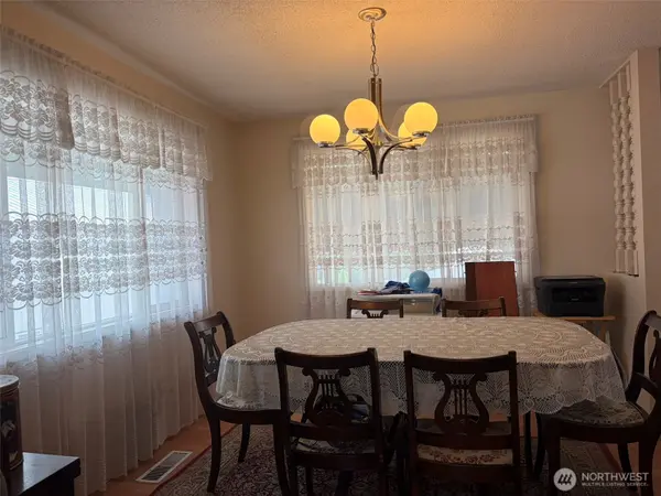 499 W 9th ST, Republic, WA 99166