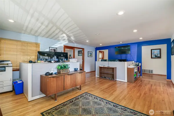 8021 State AVE, Marysville, WA 98270