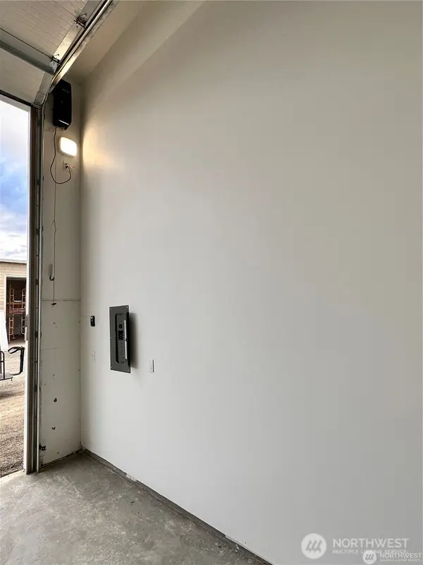 9842 W.9 RD NW #B-15, Quincy, WA 98848