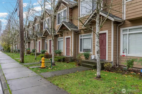 13005 64th AVE S #B114, Seattle, WA 98178