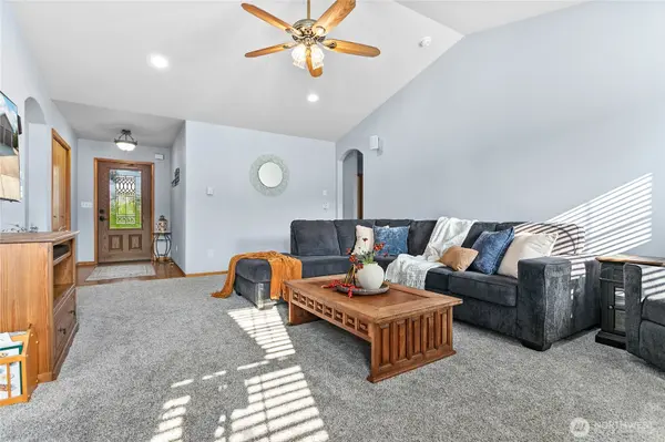 8510 Benson RD, Lynden, WA 98264