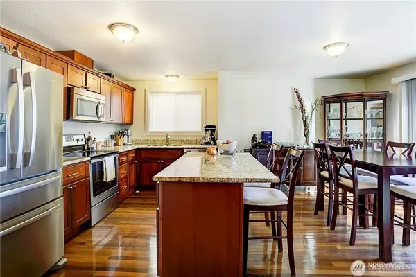 2357 NW 65th, Seattle, WA 98117
