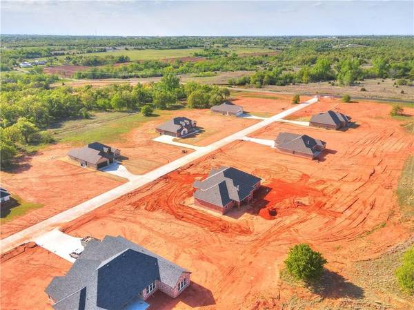 1249 Layla LN, Blanchard, OK 73010
