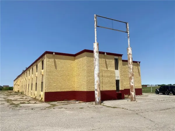 211 N 9TH ST, Canute, OK 73626