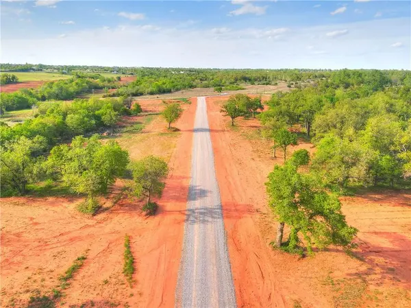 1225 Jerzee Mae RD, Blanchard, OK 73010